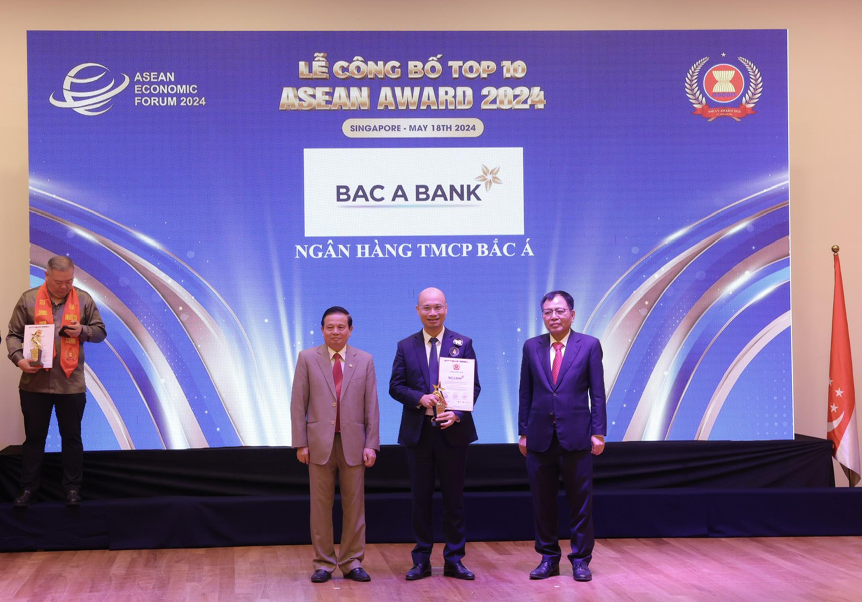 Bac A Bank được vinh danh là 